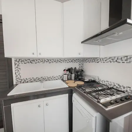 8 Pax In Francesca By In Palermo