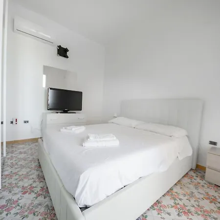 Apartment 8 Pax In Francesca Sicily Sul Mare *
