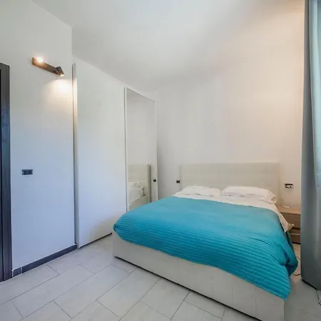 Apartment 8 Pax In Francesca By In Palermo *